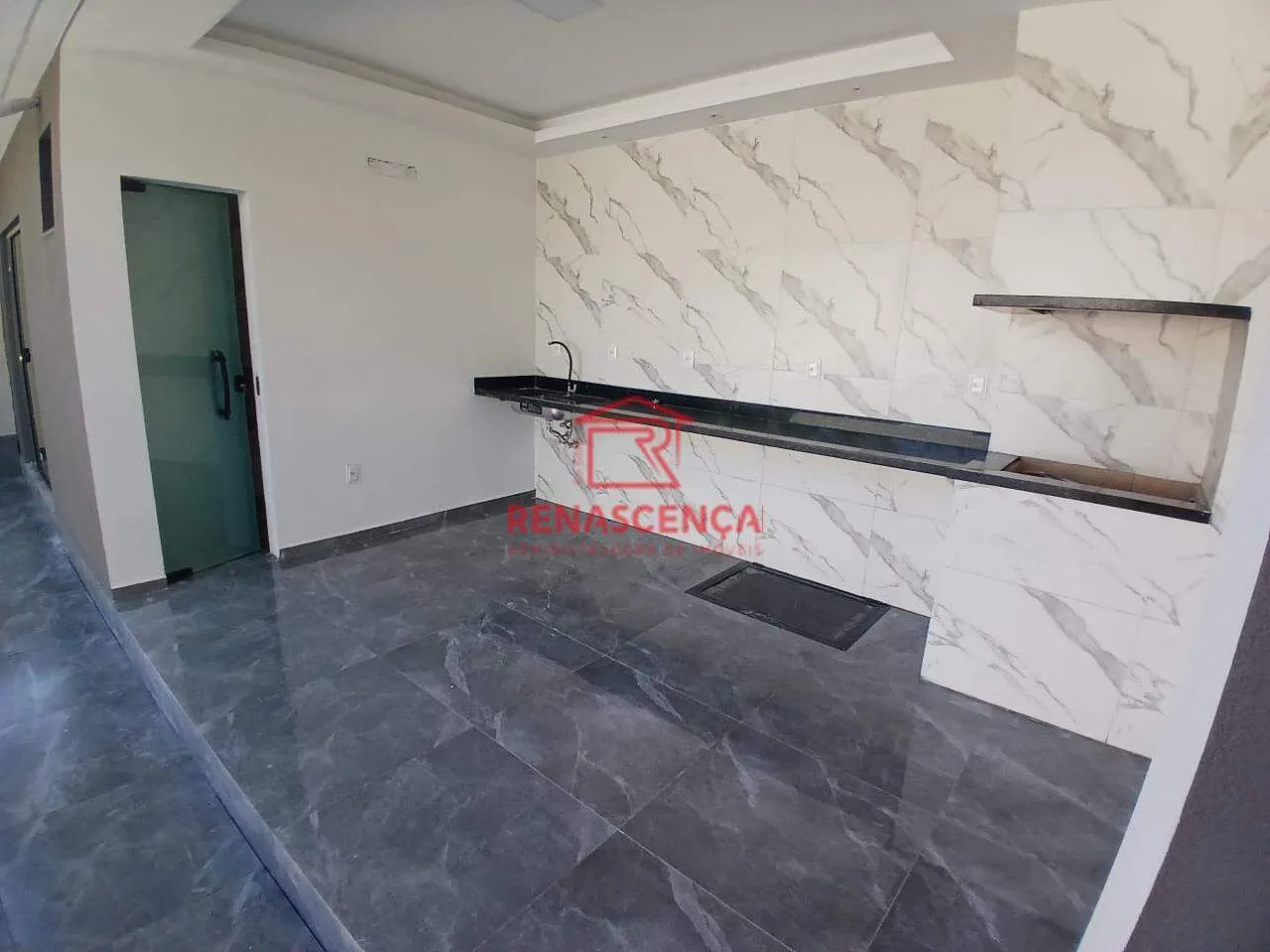House with 5 bedrooms and 4 bathrooms, separate kitchen — photo 6