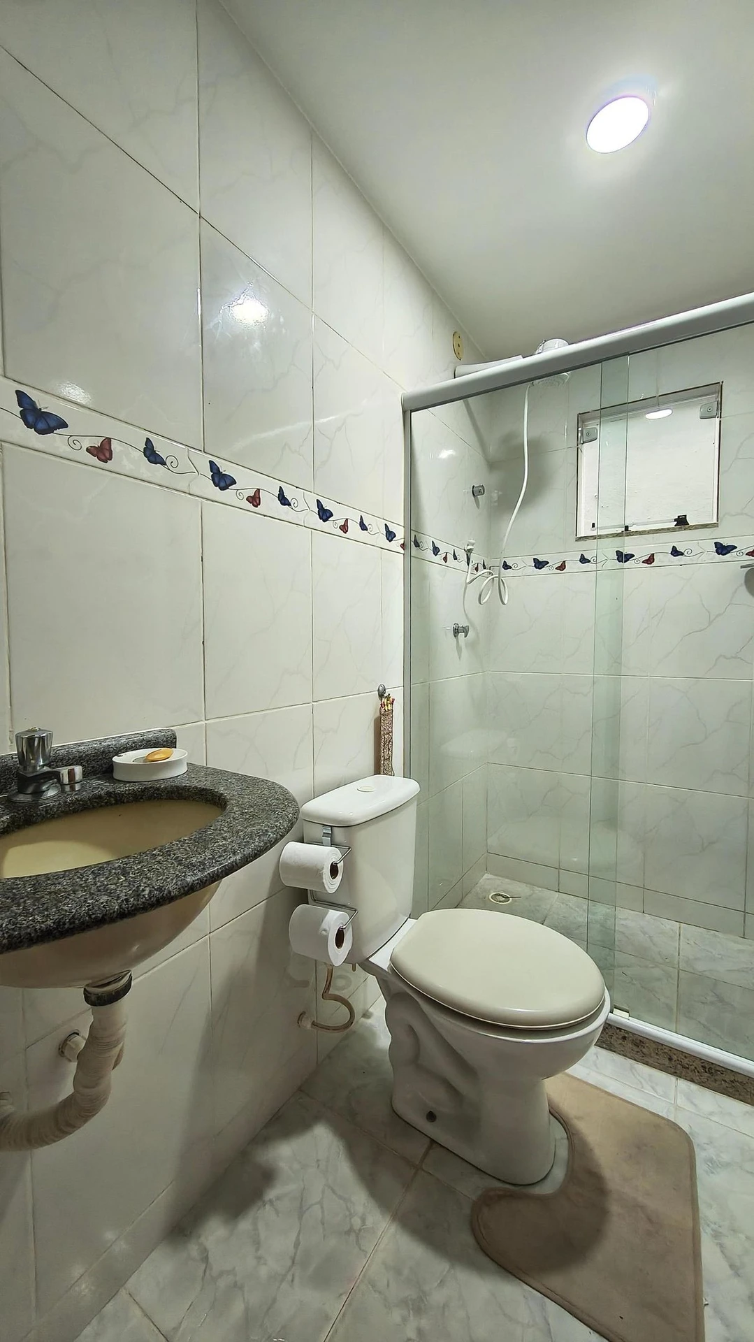 Casa con 4 dormitorios, 3 baños y jardín privado — photo 40