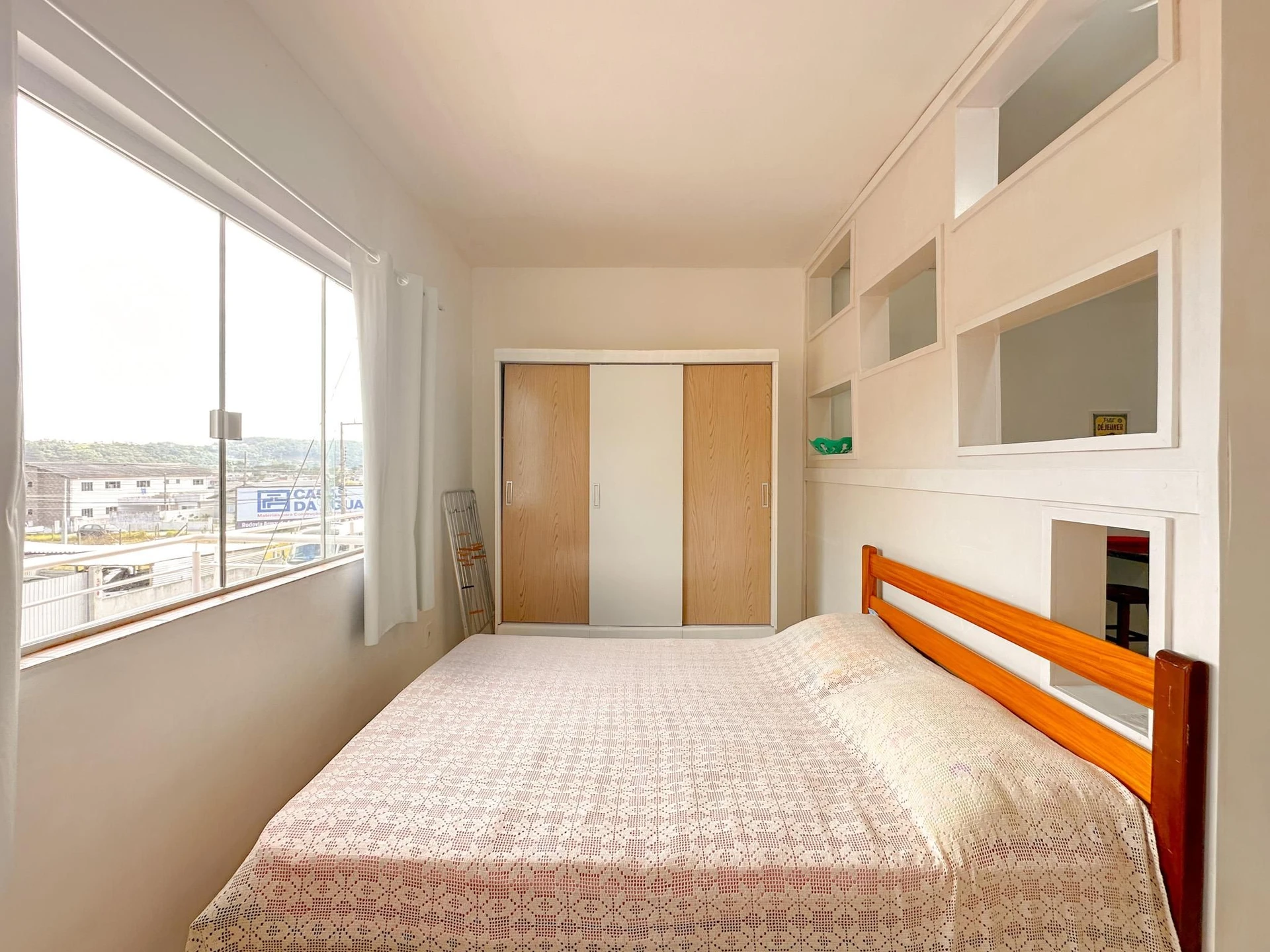 Apartamento amueblado de 1 dormitorio con balcón — photo 15