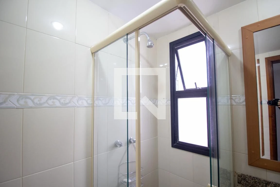 Furnished apartment with 3 en-suite bedrooms — photo 58