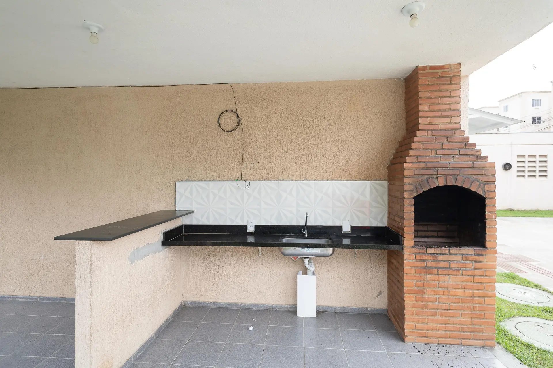 Apartamento mobiliado com 2 quartos e 1 banheiro — photo 24