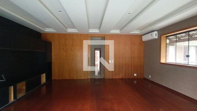 Home office in a 3-bedroom house, 760 m² — photo 22