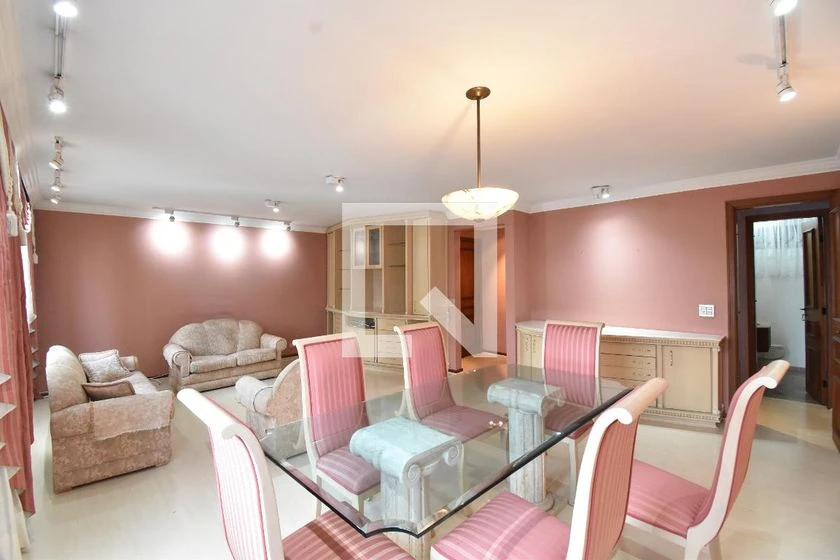 Apartment with 4 bedrooms and 1 suite, balcony — photo 5