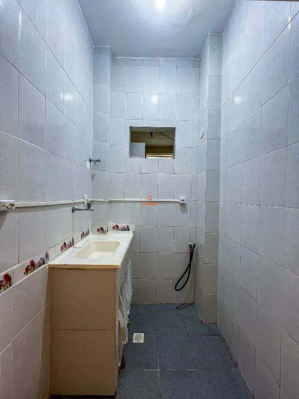Apartment on the 4th floor with wood or laminate floors — photo 14
