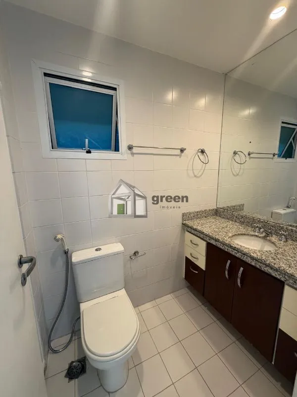 Apartamento com 2 quartos, 3 banheiros e varanda — photo 21