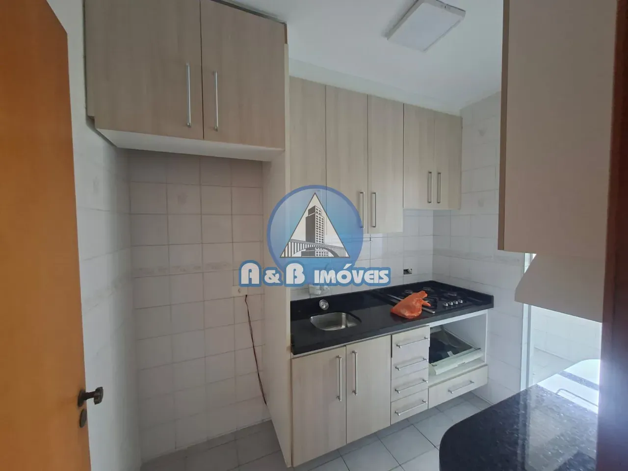 Apartamento com piso de madeira ou laminado, Hauer — photo 9