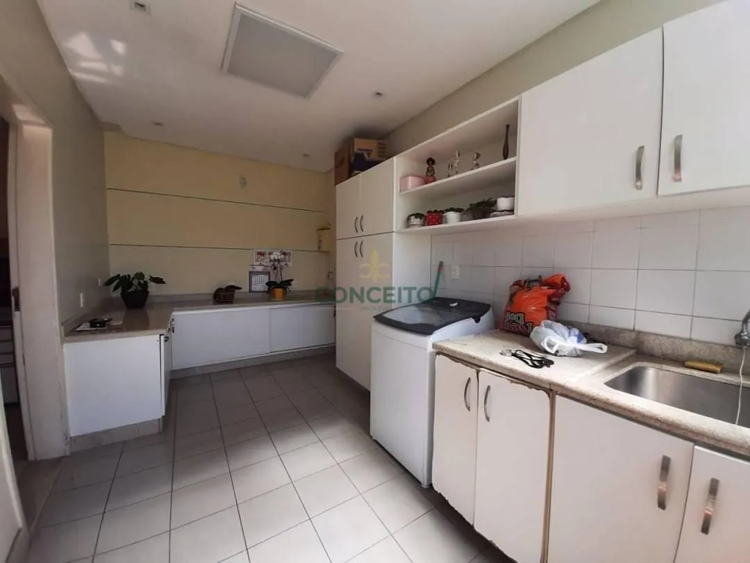 Casa en alquiler con 6 dormitorios y 420 m² — photo 14