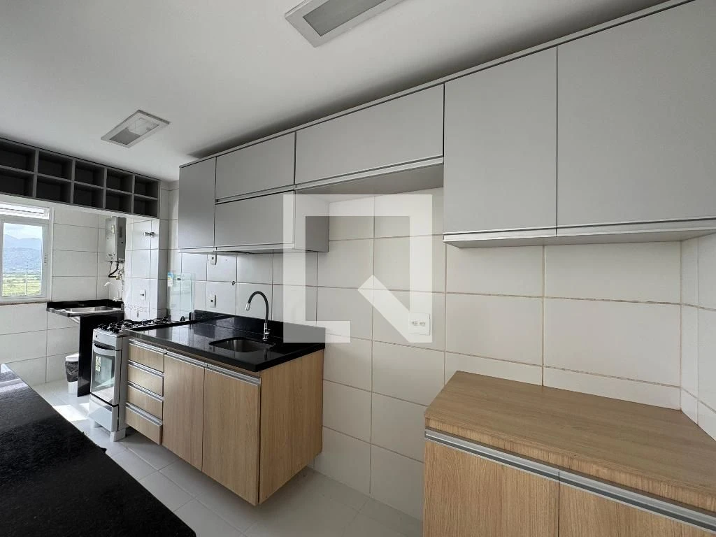Furnished apartment, 84 m², with a grill on the balcony — photo 4