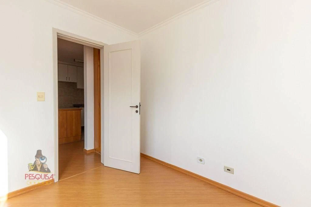 Apartment, 56 m², with wood or laminate floors — photo 17