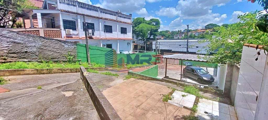 540 m² House with 4 bedrooms and 5 parking spaces — photo 23