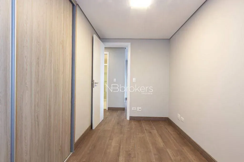 Furnished 2-bedroom apartment with private garden — photo 60