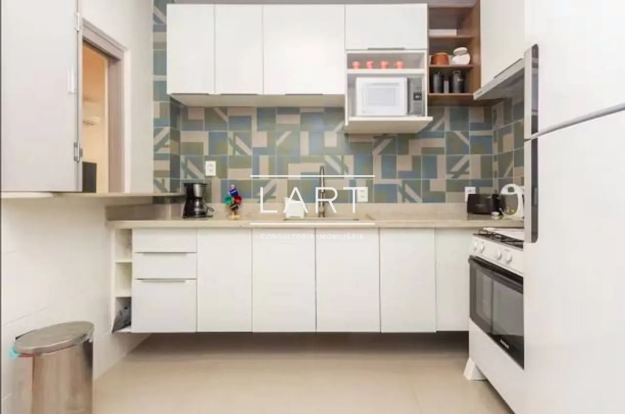 80 m² apartment with 3 bedrooms and laundry setup — photo 4
