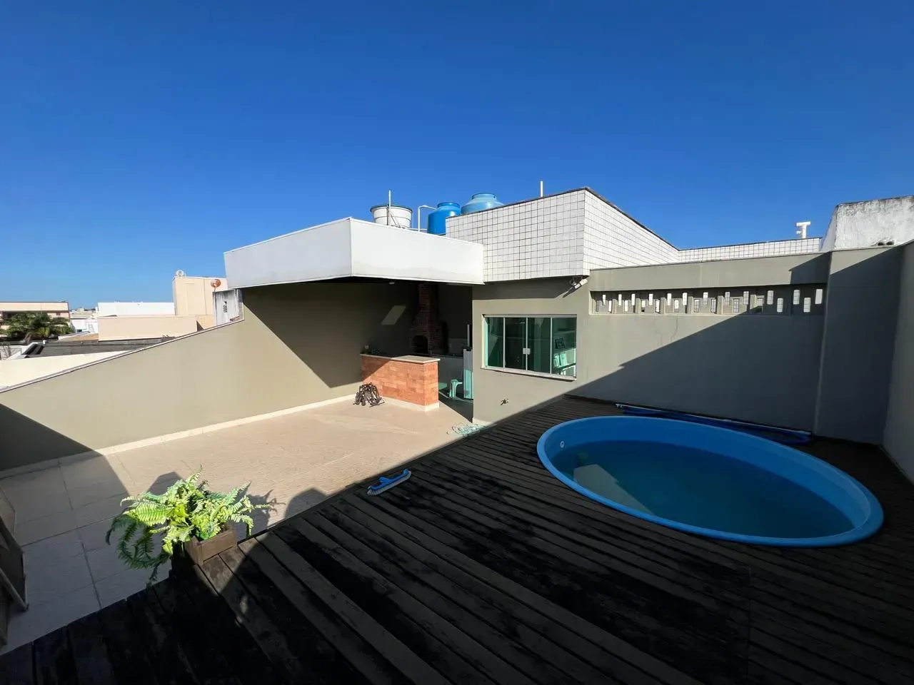 Cobertura duplex com 3 suítes e 5 banheiros — photo 36