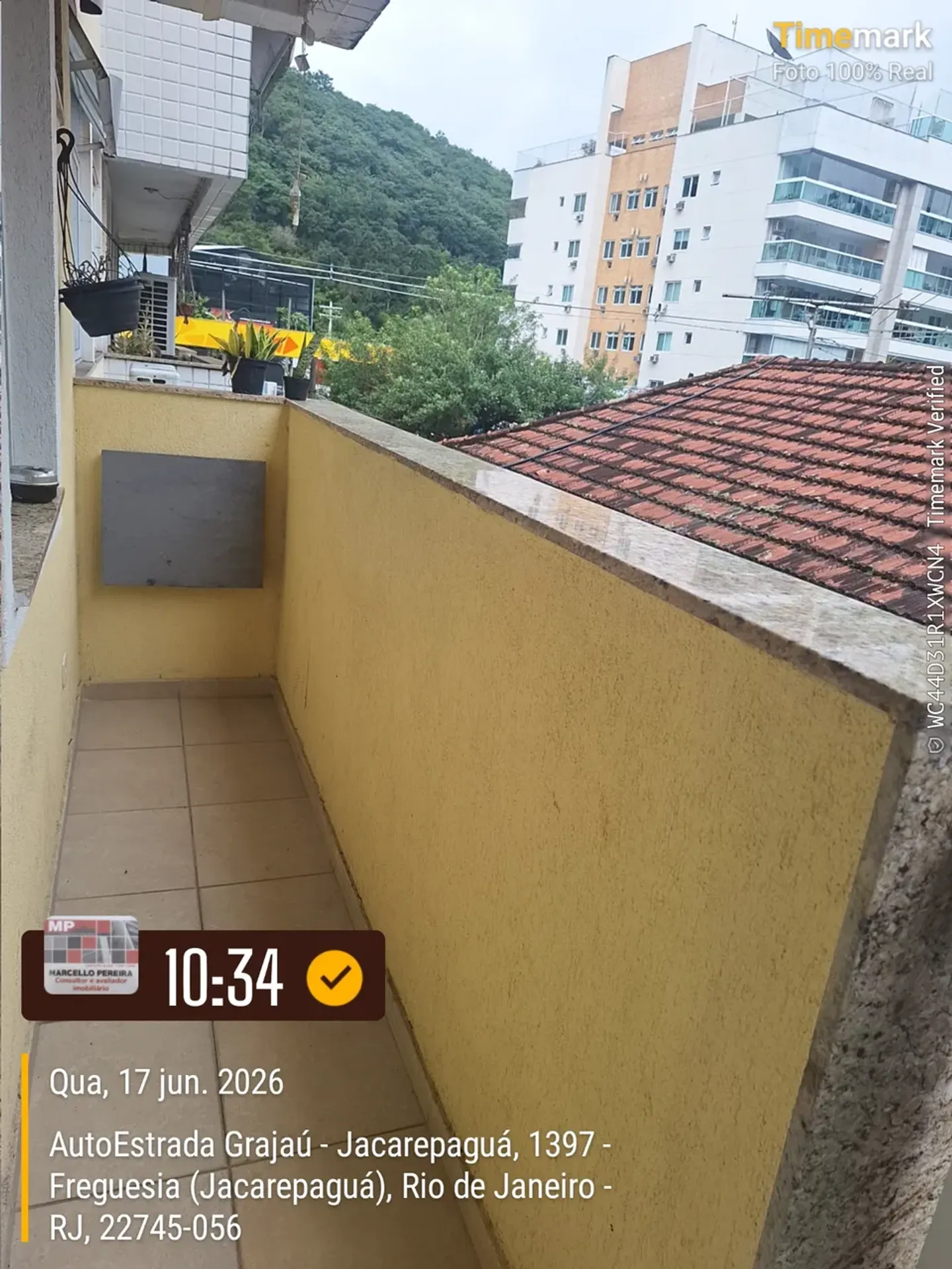 Furnished duplex penthouse with balcony and built-in grill — photo 30