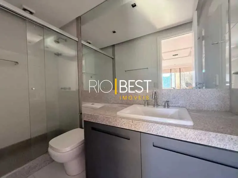 Unfurnished apartment with 4 bedrooms and 5 bathrooms — photo 4