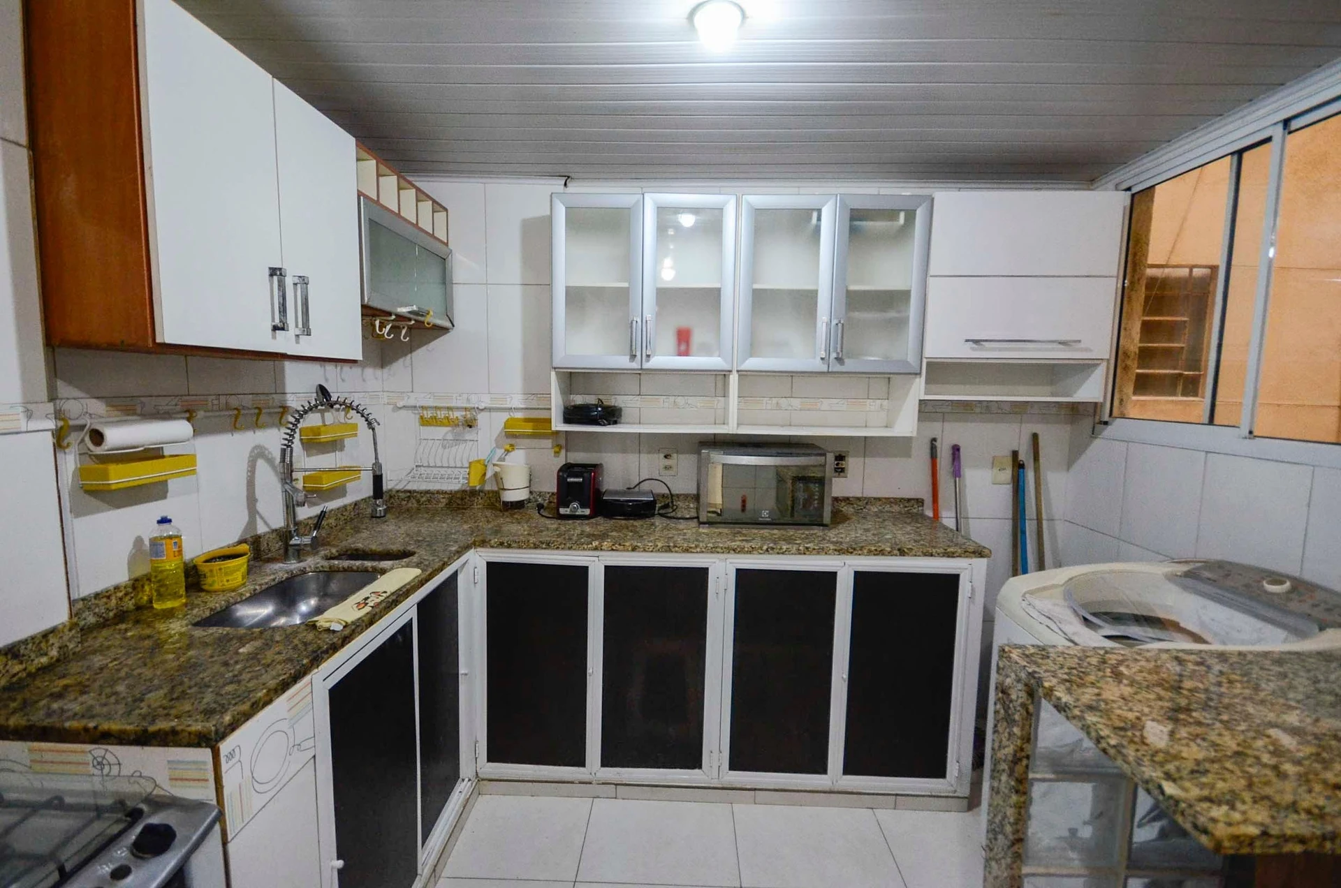 Furnished apartment, 65 m², with a jacuzzi — photo 24