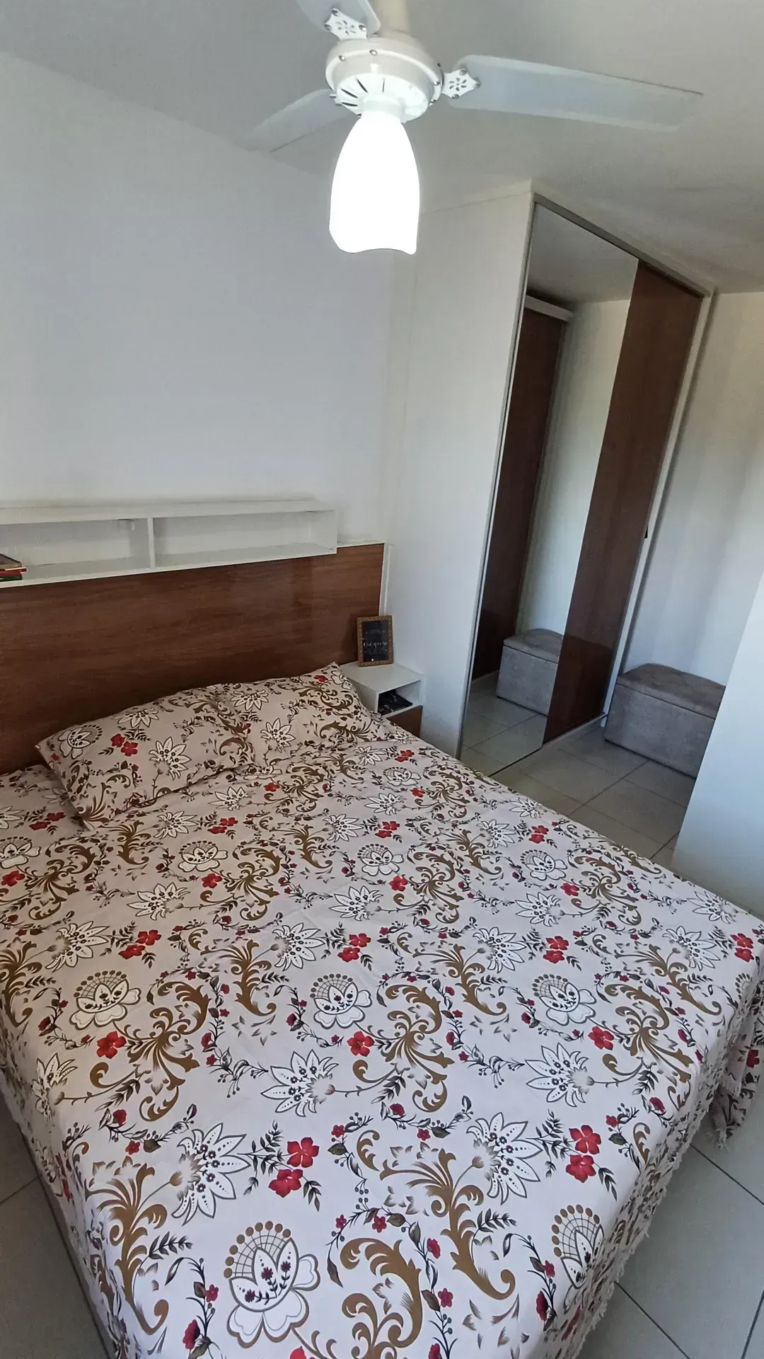 Furnished 3-bedroom apartment with a closed gas kitchen — photo 18