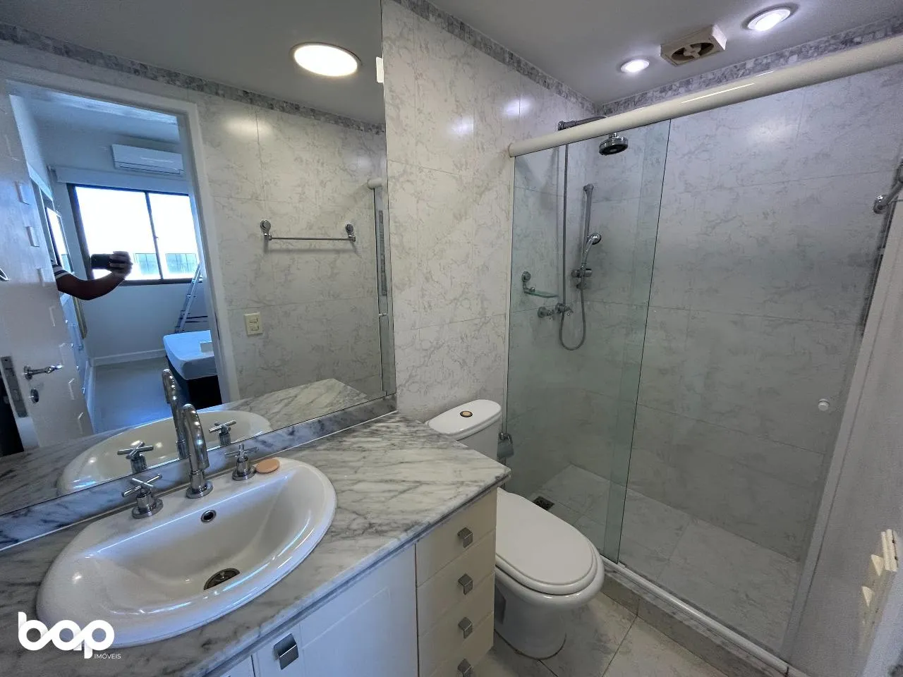 Furnished apartment, 77 m², with a home office — photo 11