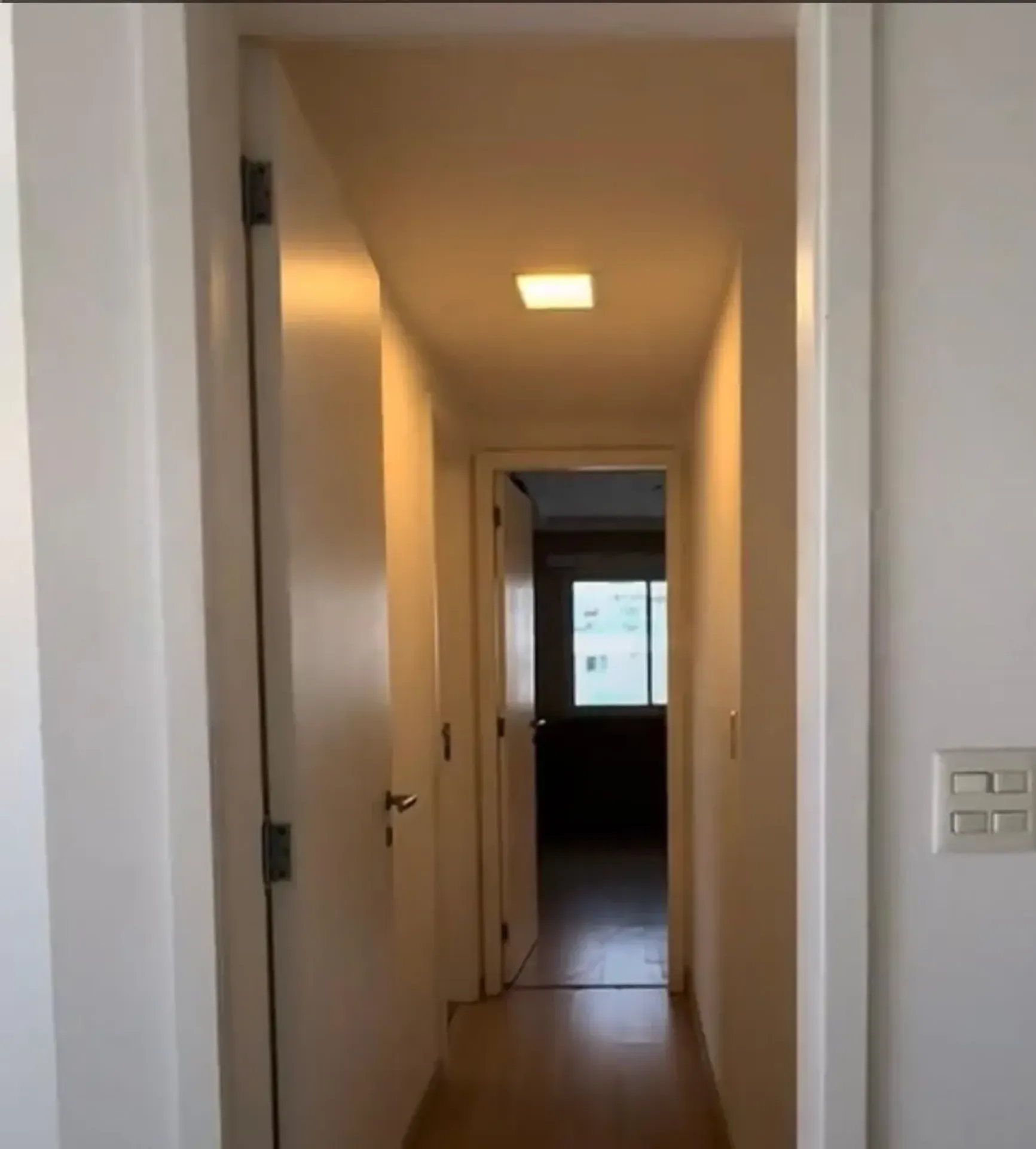 Apartamento com 4 quartos e cozinha fechada a gás — photo 24
