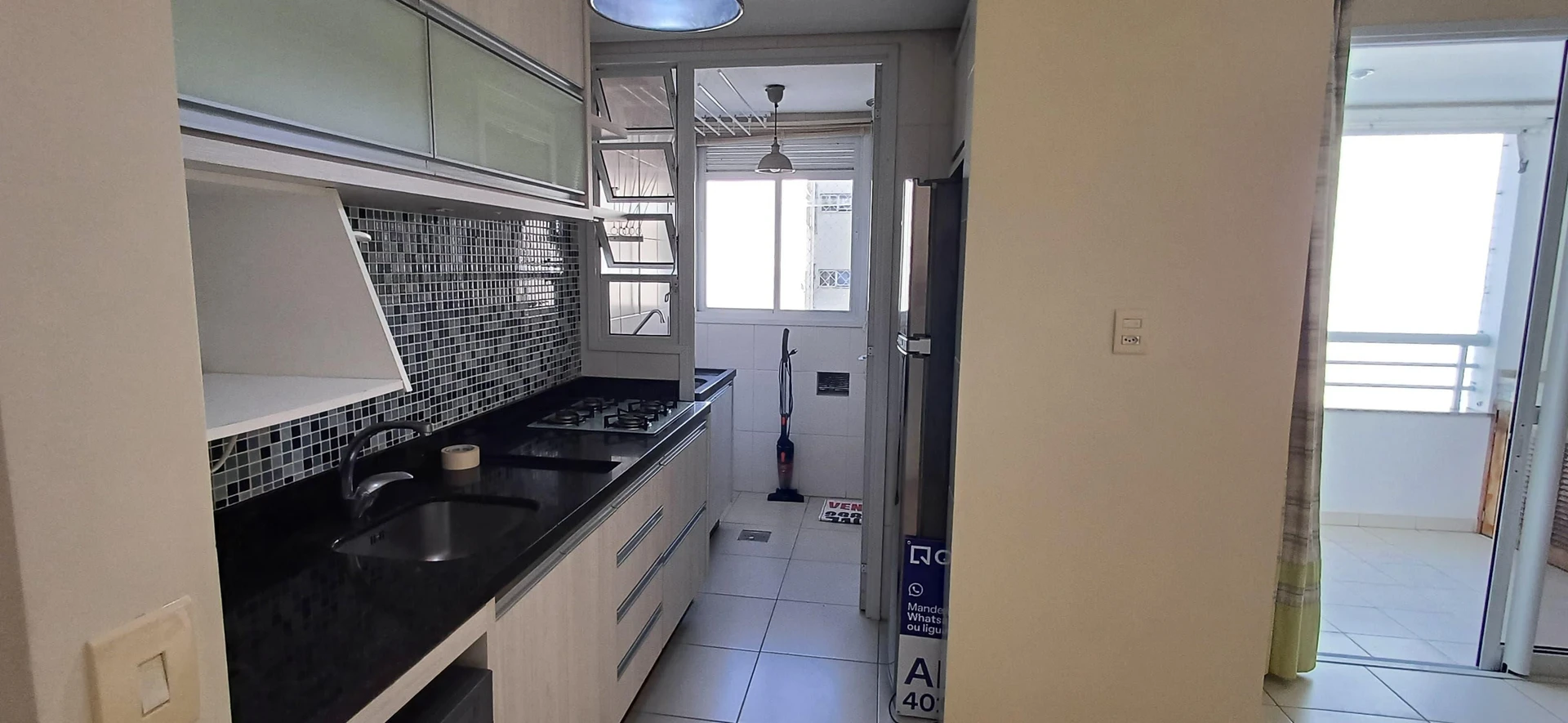 2-bedroom apartment with a dishwasher — photo 13