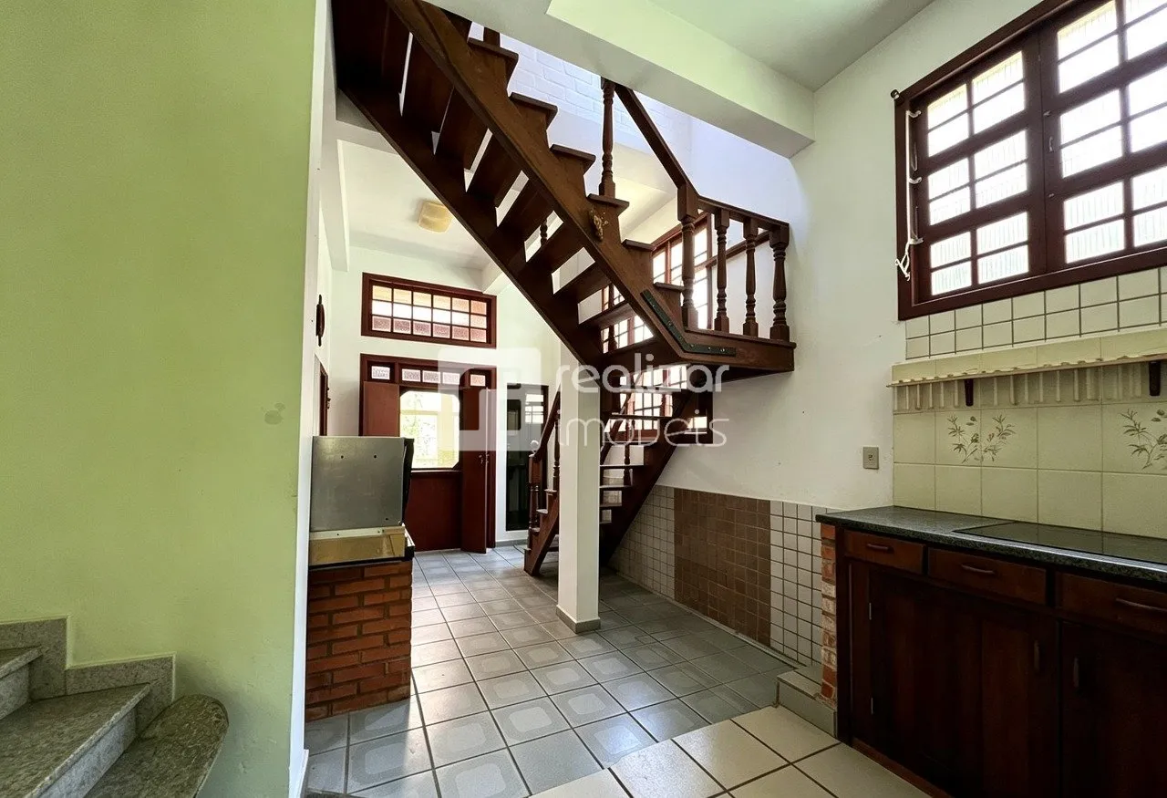 3-bedroom house with a grill on the balcony — photo 15