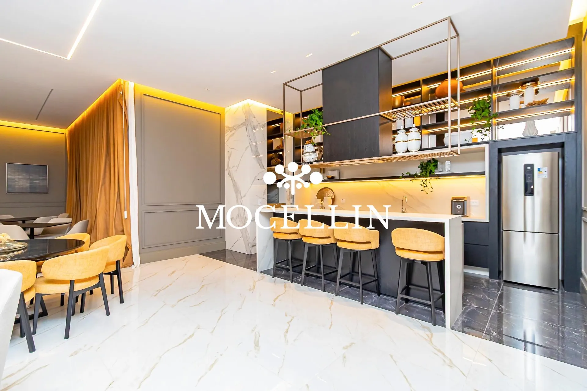 Floor-to-ceiling windows in a 3-bedroom apartment, 242 m² — photo 45