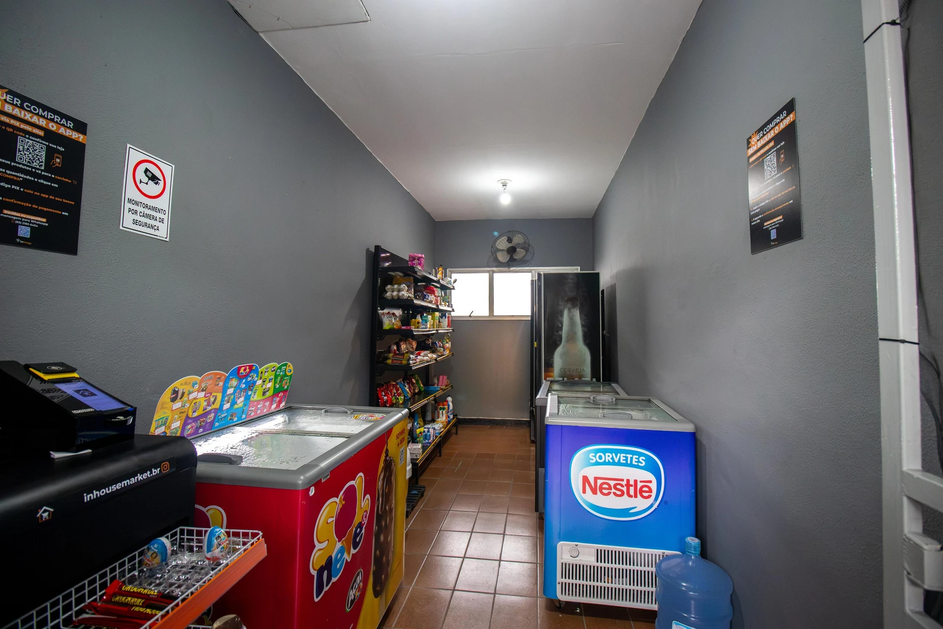 Apartamento mobiliado com 2 quartos e varanda fechada — photo 35