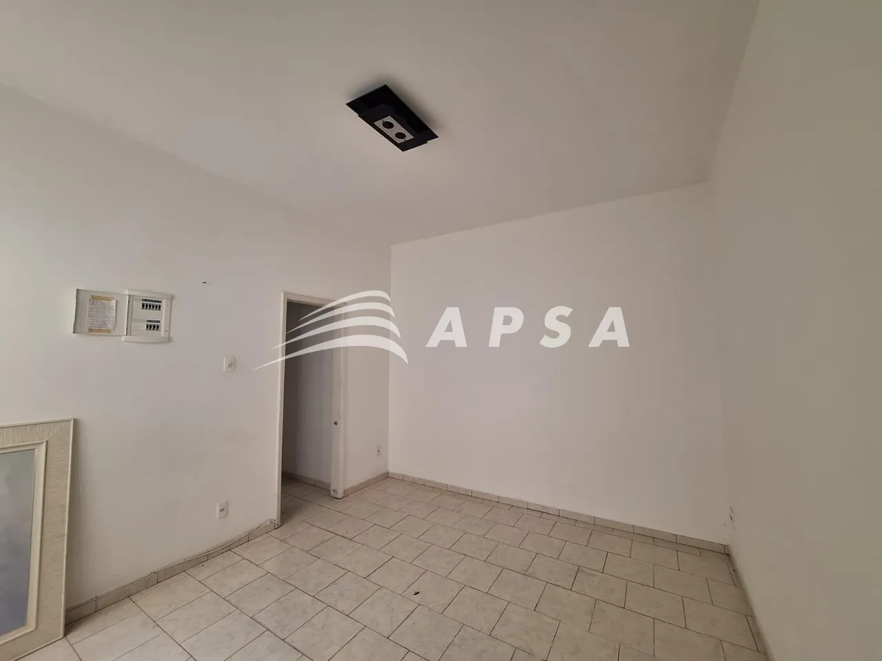 Unfurnished 2-bedroom apartment with 2 bathrooms, no parking — photo 14
