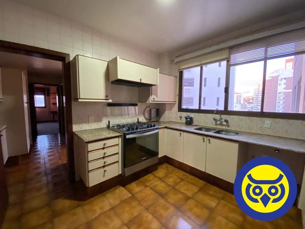 Furnished apartment on the 10th floor with water views — photo 14
