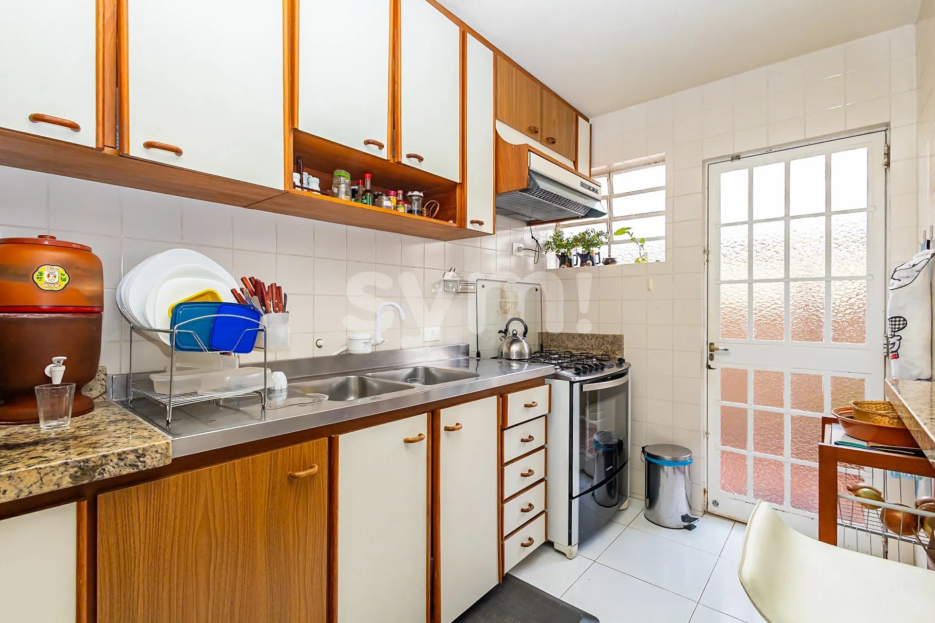 Single-family house with 3 bedrooms and 4 parking spaces — photo 33