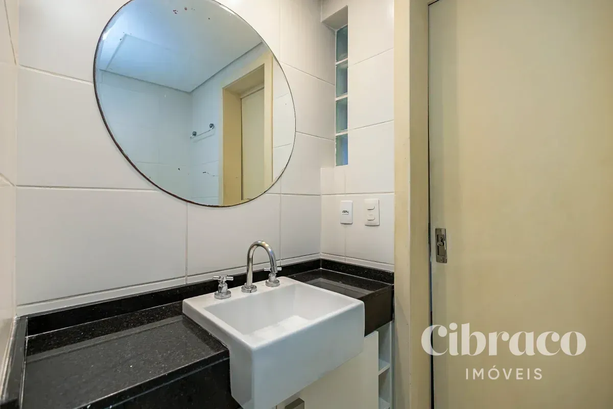 One-bedroom apartment with a washing machine in Curitiba — photo 20