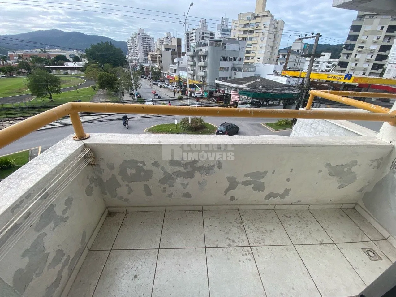 Furnished 1-bedroom apartment with a balcony — photo 7