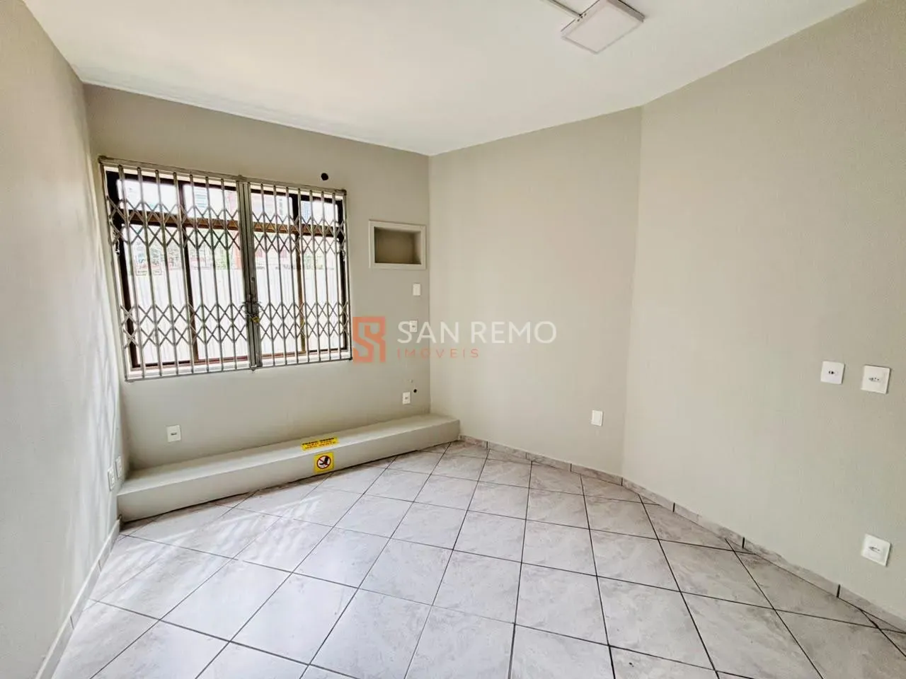 Casa de 5 dormitorios y 353 m² — photo 6