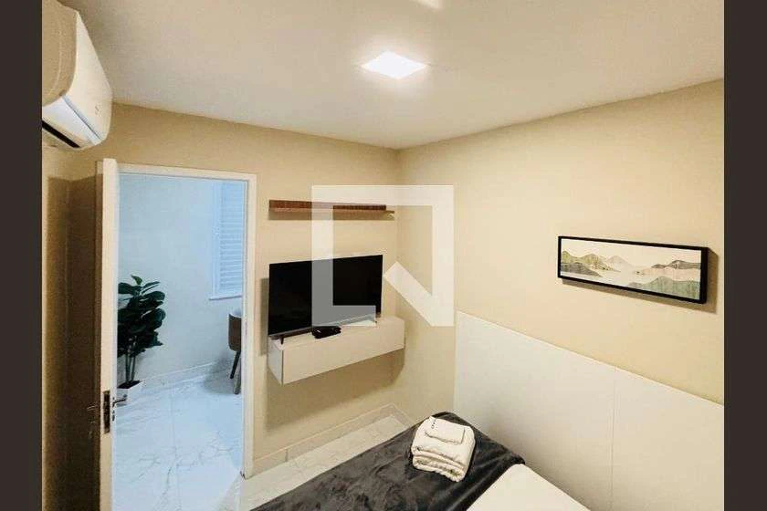 Apartamento mobiliado de 1 quarto com cozinha fechada — photo 6