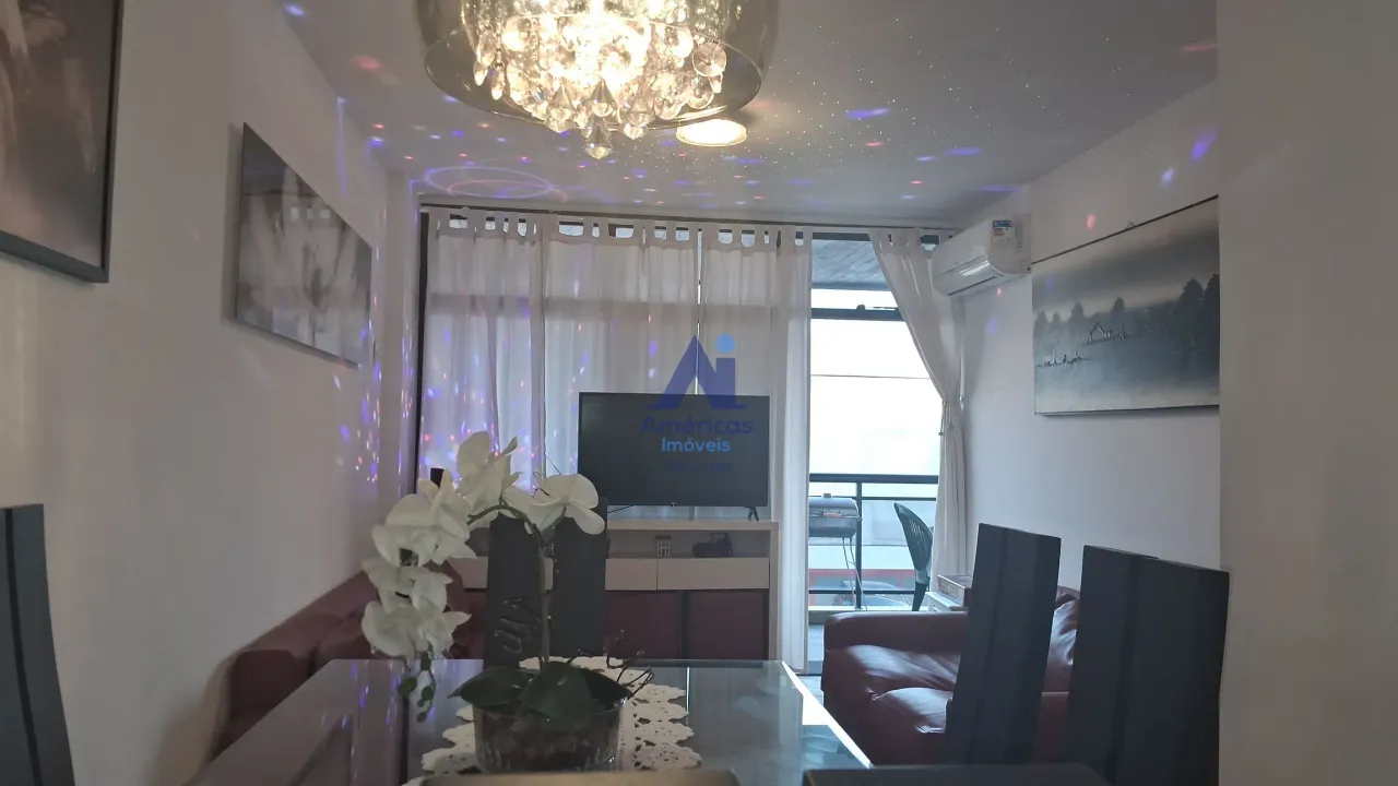 Apartamento com 3 quartos e cozinha em ambiente fechado — photo 17