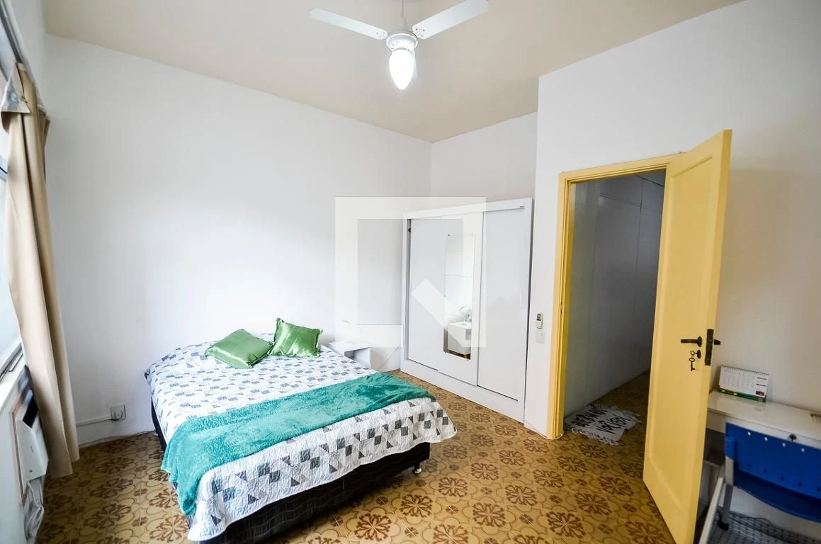 Casa mobiliada com 4 quartos e mesa de trabalho pronta — photo 25