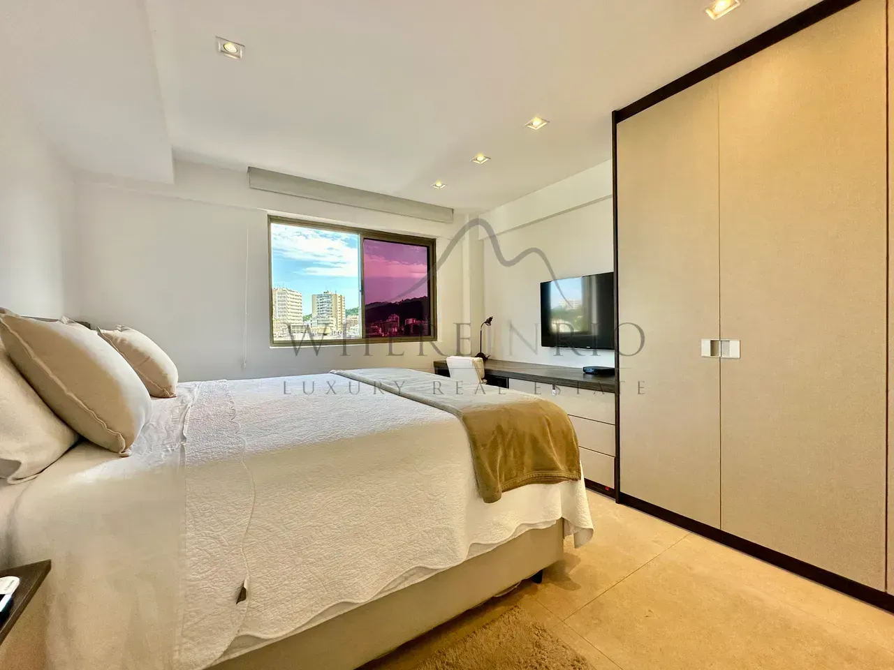 3-bedroom penthouse with 3 bathrooms — photo 8