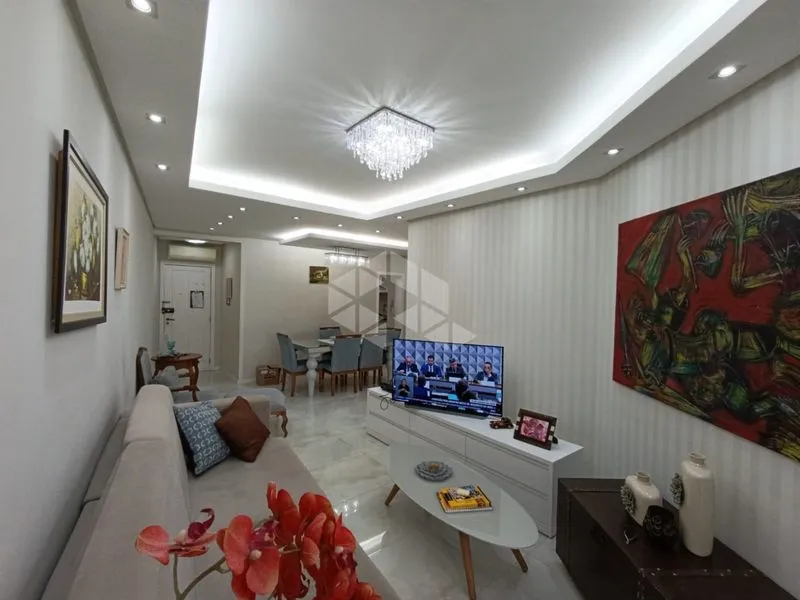 130 m² apartment with 3 bedrooms and 1 en-suite — photo 2