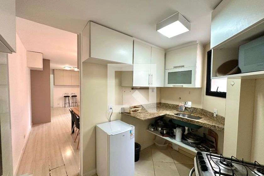 Apartamento mobiliado de 60 m² com 2 suítes e cozinha aberta — photo 12