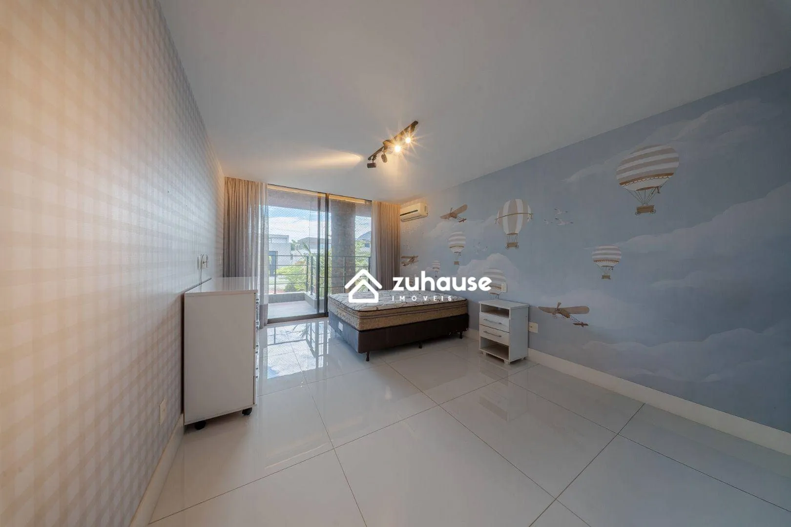 Unfurnished house with 4 bedrooms and open-plan kitchen — photo 41