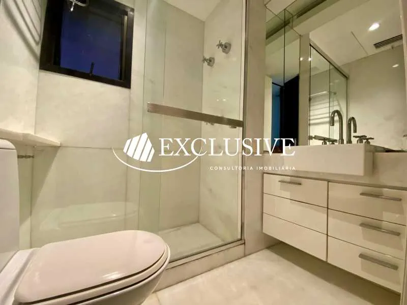 Apartamento mobiliado com 2 quartos e 3 banheiros — photo 16