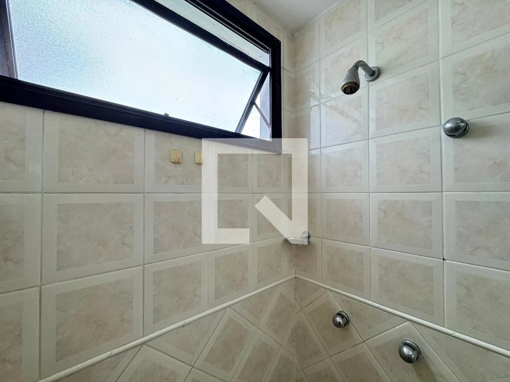 Apartment, 92 m², with a glass-enclosed balcony — photo 6