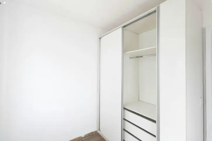 Apartamento, 50 m², com piso de madeira ou laminado — photo 8