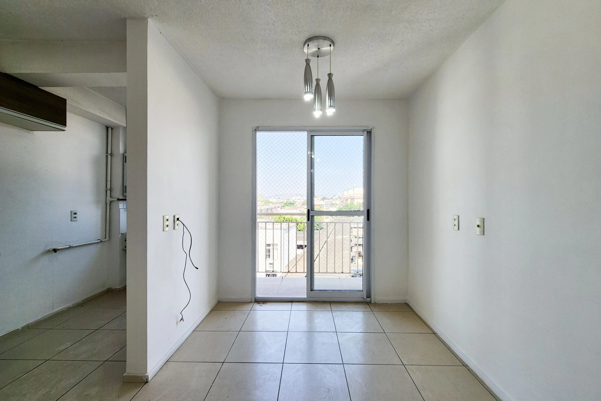 2-bedroom apartment in a building with a gym — photo 23