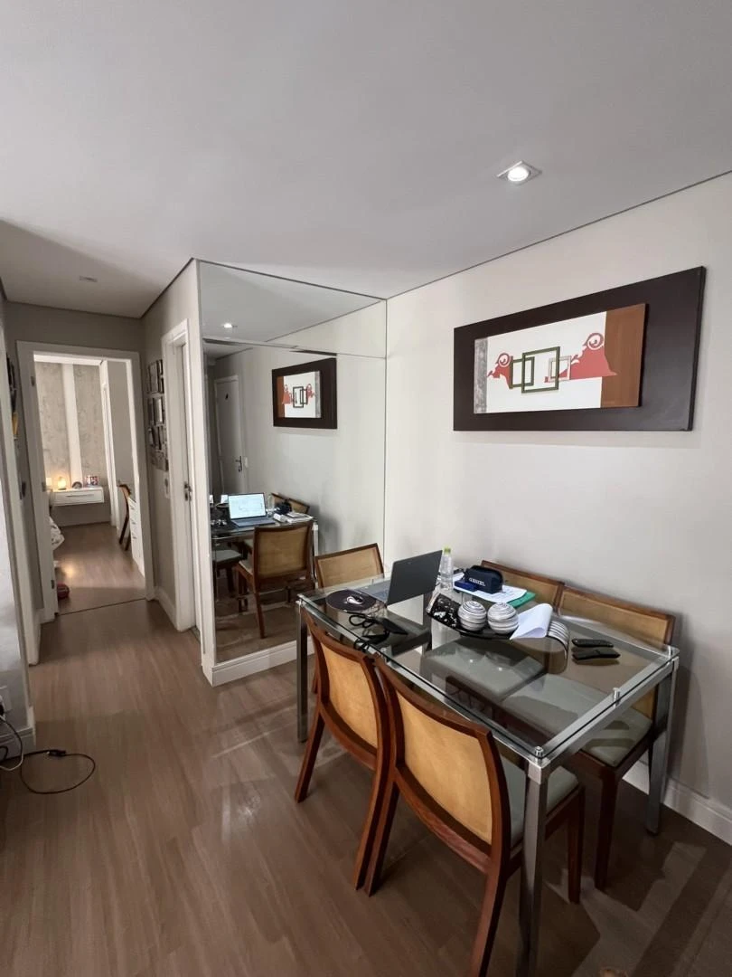 2-bedroom apartment with a home office — photo 8