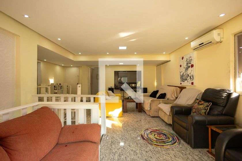 Duplex penthouse with 320 m², 1 bedroom and balcony — photo 11
