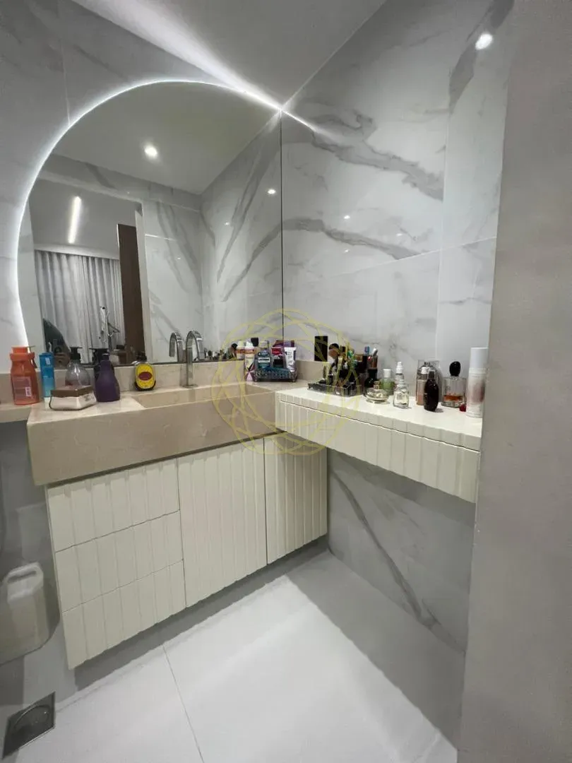 Duplex penthouse with 3 bedrooms and open-plan kitchen, 187 m² — photo 38