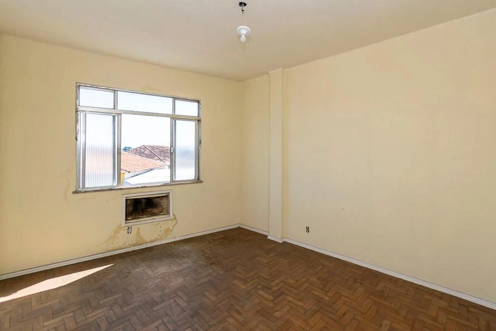 Unfurnished apartment with 2 bedrooms and 1 parking space — photo 27