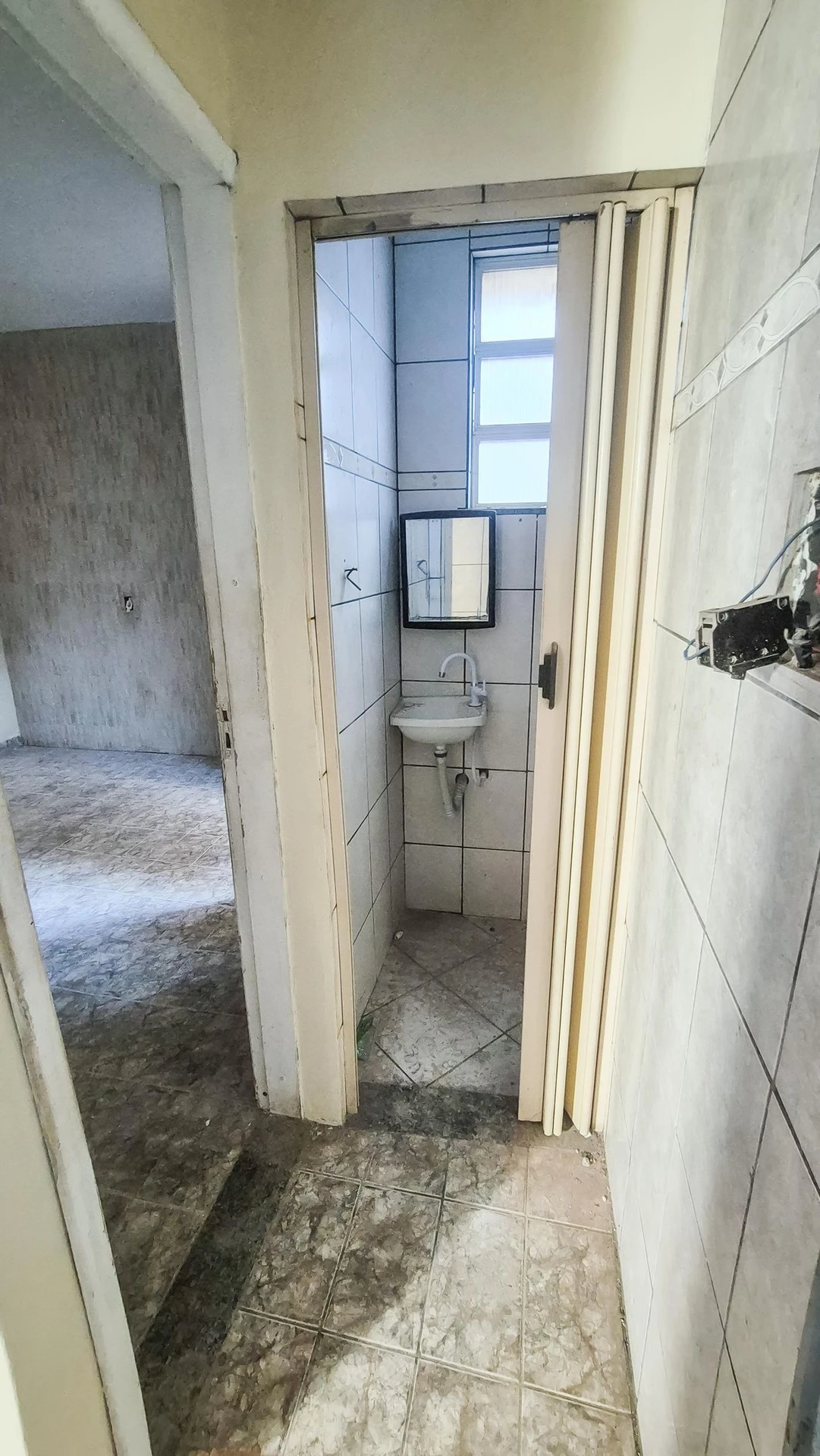 House with 2 bedrooms and a washing machine — photo 53