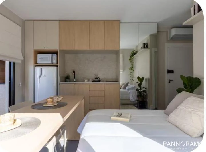 Furnished 1-bedroom apartment with balcony and 1 parking — photo 2